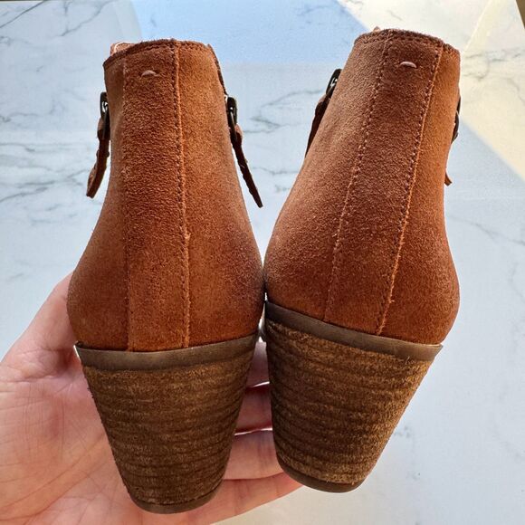 NIB FRYE Women's Judy Zip Bootie Cognac Boots 10 B US - Picture 7 of 15